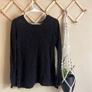 Black lace back American eagle sweater